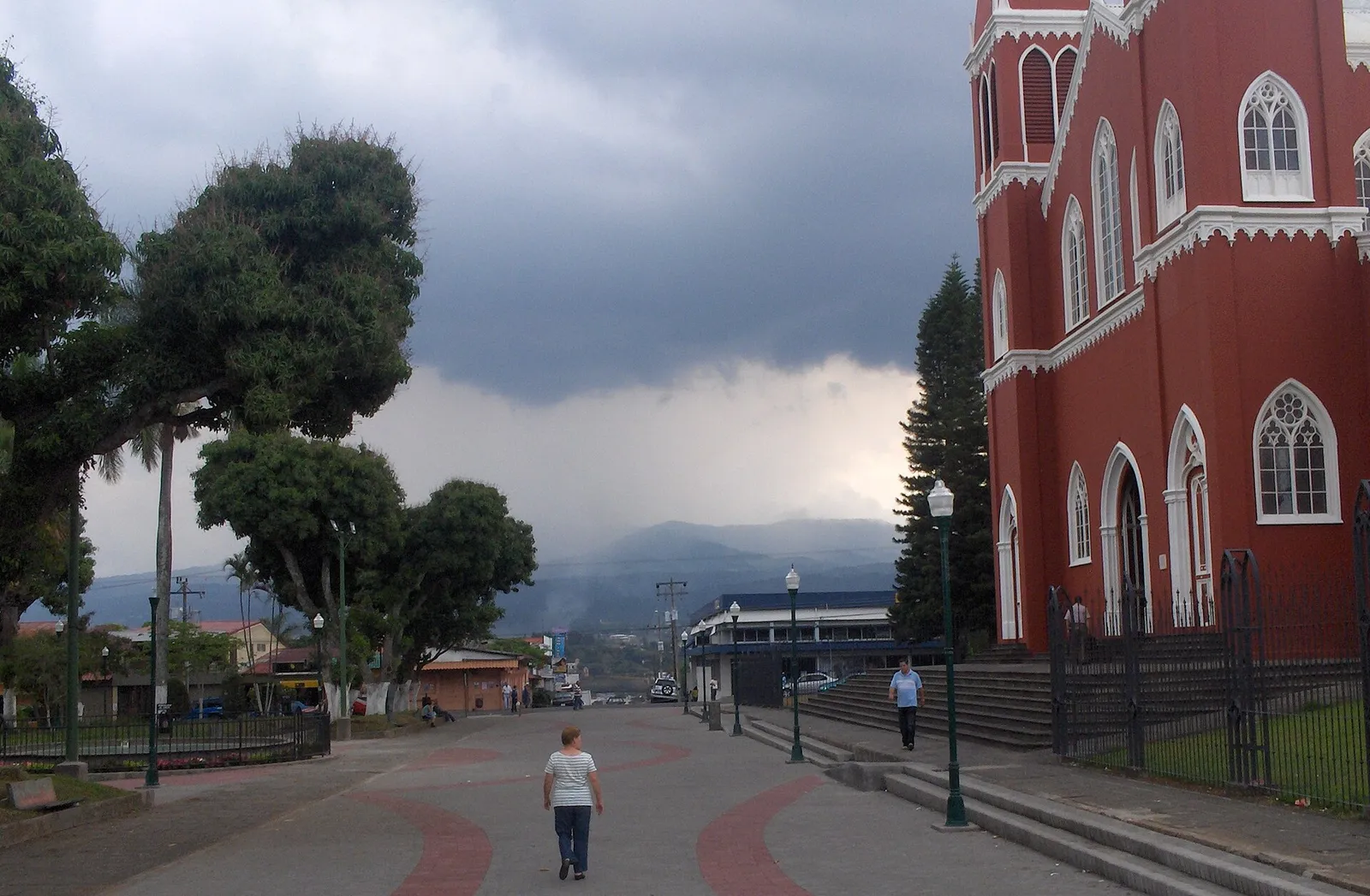 Moving to Costa Rica: Visas, Residency and What Nobody Tells You